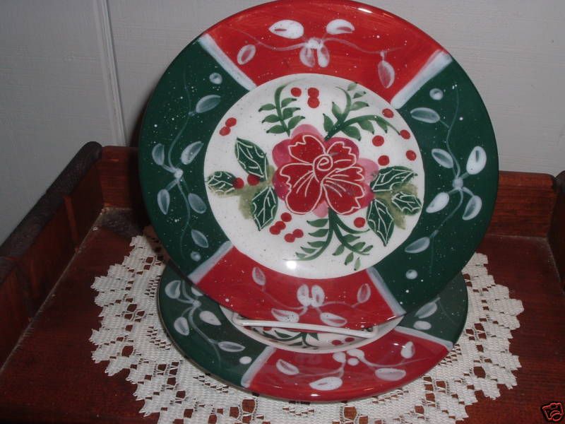 Pair of Julie Ueland Enesco Christmas Salad Plates  