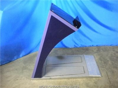 WALT DISNEY WORLD GENUINE STITCH RIDE PODIUM PROP  