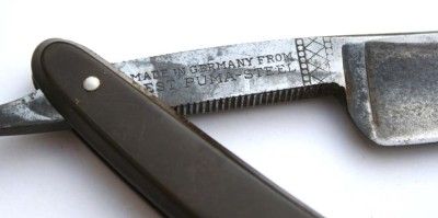 VINTAGE CUT THROAT STRAIGHT RAZOR GERMANY PUMA STEEL ANTIQUE  