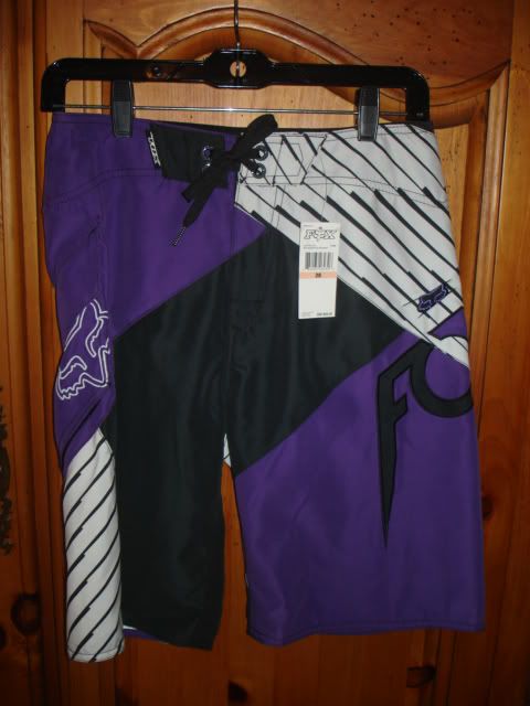 FOX RACING BOYS QUADRANT GEO BOARDSHORTS NEW PURPLE/WHITE ~ Free 