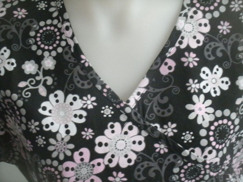 XS S M L XL 2XL FLORAL PRINT PINK GRAY BLACK WHITE MOCK WRAP SCRUB TOP 