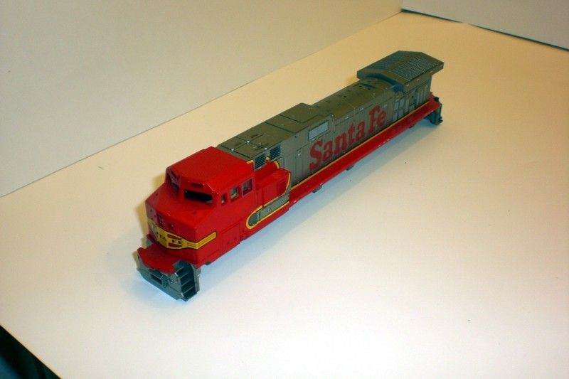 Athearn Santa Fe Dash 9 44CW No#  