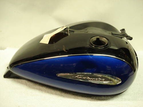 02 SUZUKI VL 800 INTRUDER VOLUSIA GAS FUEL TANK VL800  