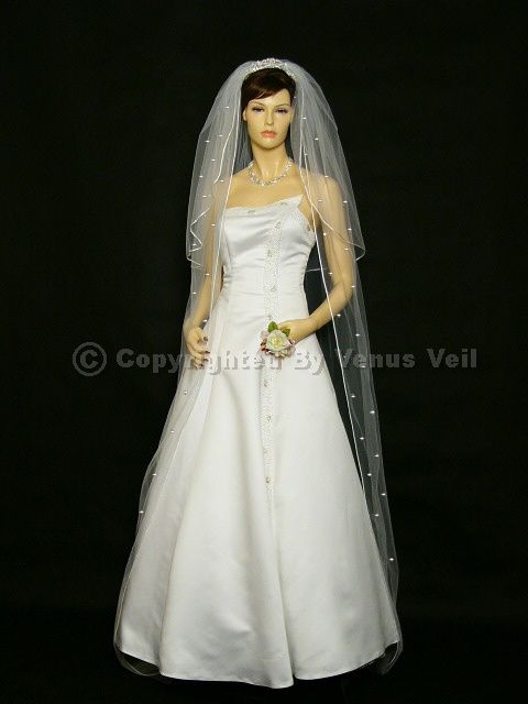 This auction is for the Veil only. Tiara, Necklace and other 