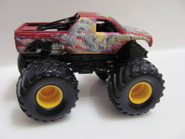 HOT WHEELS MONSTER JAM  DEVASTATOR  RED LOOSE  