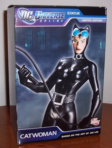 DC Universe Online Catwoman Statue Ltd Ed Jim Lee  