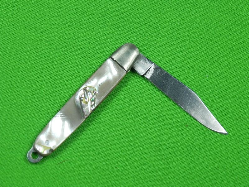 Old US REMINGTON UMC Folding Pocket Mother of Pearl Knife  