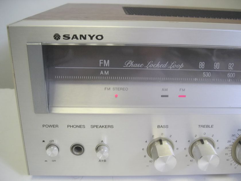 1979 Nostalgia* SANYO AM/FM STEREO RECEIVER MODEL 2016  