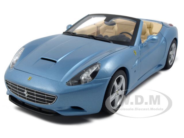 FERRARI CALIFORNIA BLUE 118 DIECAST CAR MODEL  