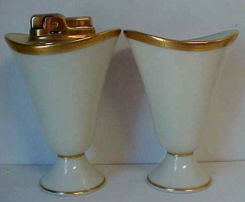 LENOX TUXEDO CIGARETTE LIGHTER AND HOLDER SET  