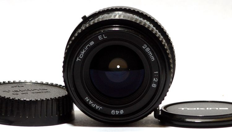 Tokina 28mm f/2.8 Wide Angle A Lens Pentax K10D/K5/KX  