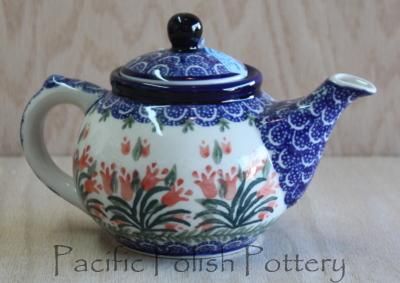 Our polish pottery is imported directly from Boleslawiec, Poland 