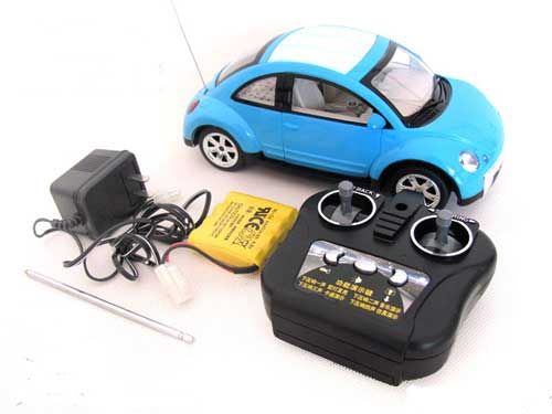   HUANQI 609 10 Volkswagen New Beetle Remote Control Toy Car 118  