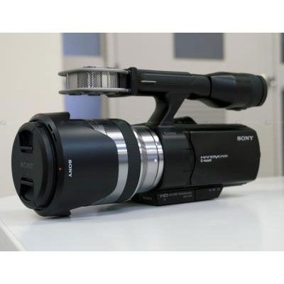 New Sony NEX VG10 NEXVG10 Handycam Camcorder w/ Lens Package 